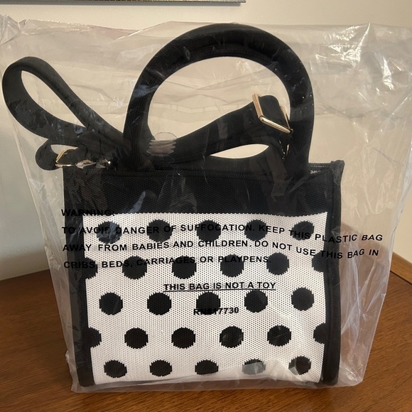 Polybagged Kate Spade x Target Polka Dot Knit Crossbody Bag, Black/White, NWT - Picture 2 of 6